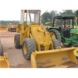 1998  JOHN DEERE  84  RUBBER TIRE LOADE