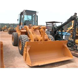 CASE  621  RUBBER TIRE LOADER,  SN: 205