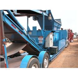 2001  SECOND HARVESTER  200  MULCH DYE 