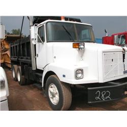 CASE  580SL  LOADER BACKHOE,  SN: JJG02