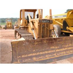 KOMATSU  D65-6  CRAWLER TRACTOR,  SN: 3