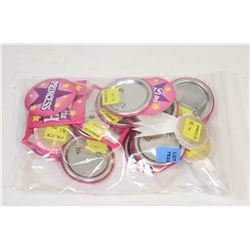 BAG OF ASSORTED NOVELTY BUTTONS & PINS