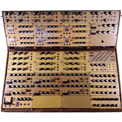 The Processor: Analog Music Synthesizer