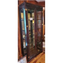 Beautiful Mahogany Finish 2 door curio cabinet - nice detail carvings - approx 34w x 15d x 81h - 4 a