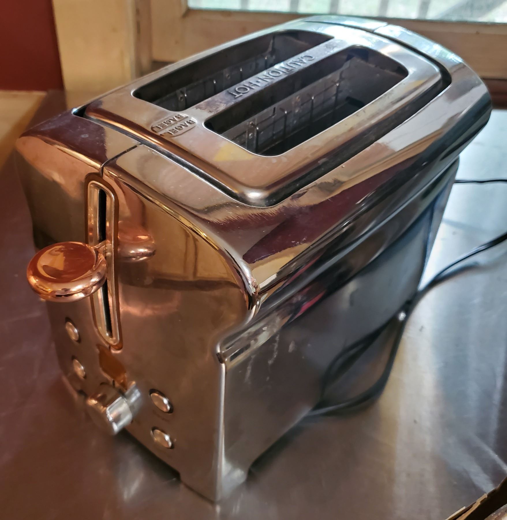 4pc Kitchen lot Toaster (defrost, reheat, bagel) Bella Cucina Electric