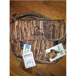 NEW Ducks Unlimited Guide's Bag by Avery