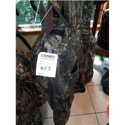 Pair of Men's Waterproof Hunting Pants, Like-New 46" x 30"