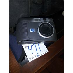 HP 3.3 MP Digital Camera 12x Zoom 8160