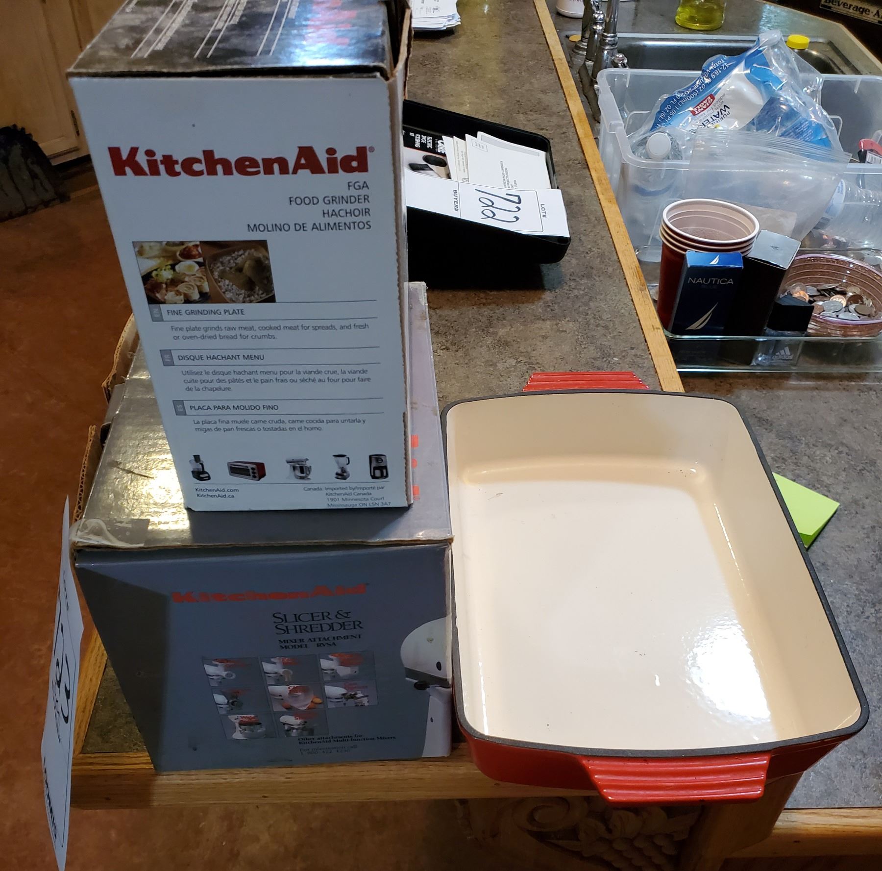 Kitchen Aid Slicer/Shredder, Food Grinder, in Boxes, Baking Pan