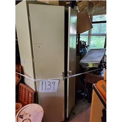 BUNDLE LOT GARAGE ; FURNITURE / OFFICE OTHER ITEMS