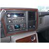 Image 12 : 2004 BLACK CADILLAC ESCALADE