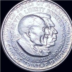 1952 Washington/Carver Half Dollar UNCIRCULATED