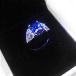Exquisite Ladies Silver 925 Blue Stone Ring With LED Ring Box