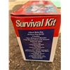 Image 4 : SURVIVAL KIT