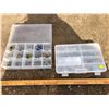 Image 1 : LOT OF 2 SCREW DISPLAY CASES