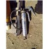 Image 2 : MONARCH BST-8 PUMP PISTO GREASE GUN