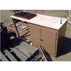 COUNTER FOR A TRAPPER'S CABIN C/W PROPANE STOVE