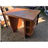 Image 3 : WOODEN DESK 40"X27"X30.5"