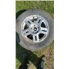 Image 2 : 2 TIRES AND RIMS 225/601R16