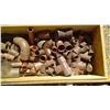 Image 5 : 2 BOXES OF PIPING