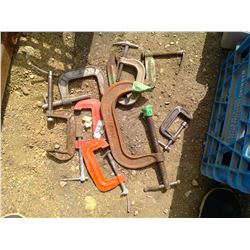 LOT OF CLAMPS