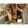 Image 2 : CRATE OF ROPES, STRAPS, AND CHAIN