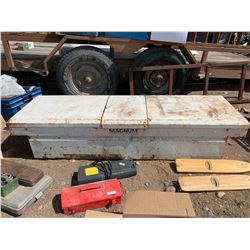TRUCK BED TOOLBOX 70"X16"