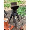Image 3 : 4 JACK STANDS