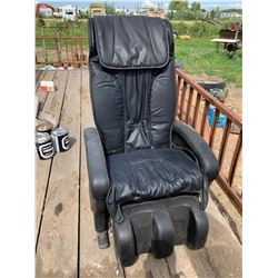 MASSAGE CHAIR (UNKNOWN WORKING ORDER)