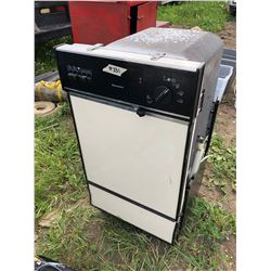KENMORE DISHWASHER - WORKS