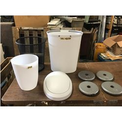 3 SMALL GARBAGE CANS+ 4 7 1/2LBS WEIGHTS