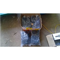 6 BAGS OF BLACK 'STONEWALL' PLASTIC CLIPS