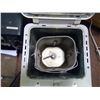 Image 3 : BREAD MAKER AND TOASTER OVEN