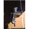 Image 1 : MEAT GRINDER