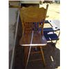 Image 1 : WOODEN HIGHCHAIR/BAR CHAIR