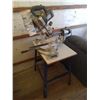 Image 1 : 120V SLIDING COMPOUND MITRE SAW ON TABLE