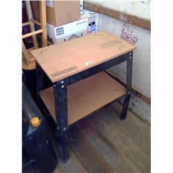 WOODEN CRAFTSMAN WORKBENCH