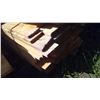 Image 2 : 100 ASSORTED PLANKS ROUGH 9'FT