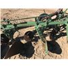 Image 3 : 4 BOTTOM JOHN DEERE PLOW