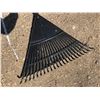 Image 4 : BRAND NEW GARDEN LEAF RAKE