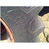 Image 5 : 4690 CASE 4WD TIRE SZ:20.8-34 18"IN RIM COMES WITH P.T.O.