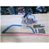 Image 1 : Skill Saw, Swede Saw, 2 Axe Heads