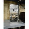Image 2 : Test equipment