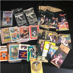 MIXED BASEBALL CARD LOT (VARIOUS YEARS)