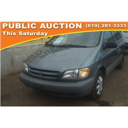 1999 Toyota Sienna