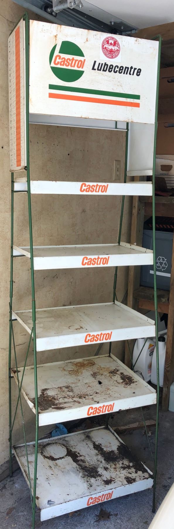 Castrol Epod Rack 6' CASTROL TIN SUPPLY RACK - Kidd Family Auctions
