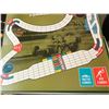 Image 2 : VINTAGE PARKER BROTHER FORMULA - 1 GAME