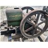 Image 1 : JOHN DEERE 1925 - 40's HIT & MISS ENGINE