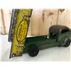 Image 3 : LINCOLN TIN TOY DUMP TRUCK