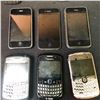 Image 2 : VINTAGE CAMERA & SMART PHONES LOT